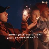 Nada melhor do que comemorar rodeado 
de pessoas que amamos. Que essa festa seja cheia de amor, alegria e boas energias.