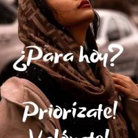 ¿Para hoy? priorízate, valórate, ámate intensamente, como nunca nadie ha amado, cuídate, hazte compañía y disfruta de un hermoso día de paz. ¡Bu...
